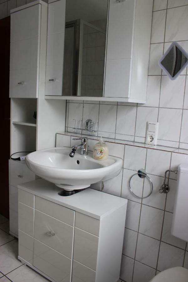 Ferienwohnung Am Waldrand Lemberg Exterior photo